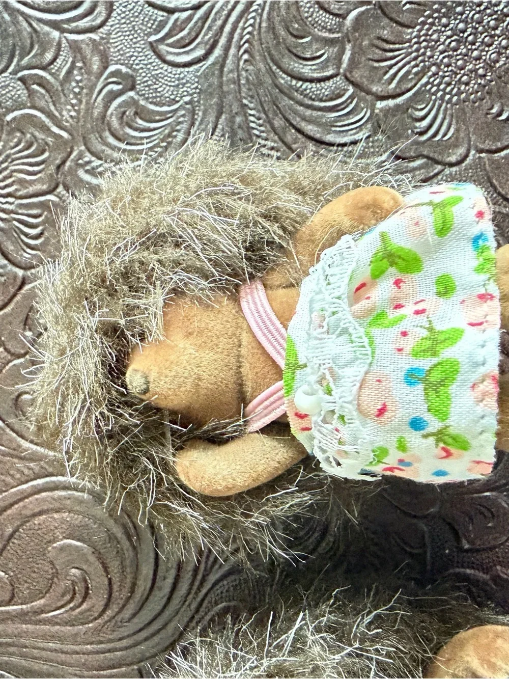 Pickleweeds Hedgehog - Calico Critters family of four in outfits